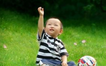 有詩(shī)意好聽(tīng)的薛姓男孩名字大全
